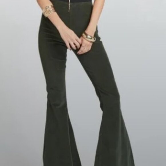 Show Me Your MuMu Green Corduroy Cam Cam Bells Pull On Pant Sz Med MSRP $162 - Picture 2 of 10